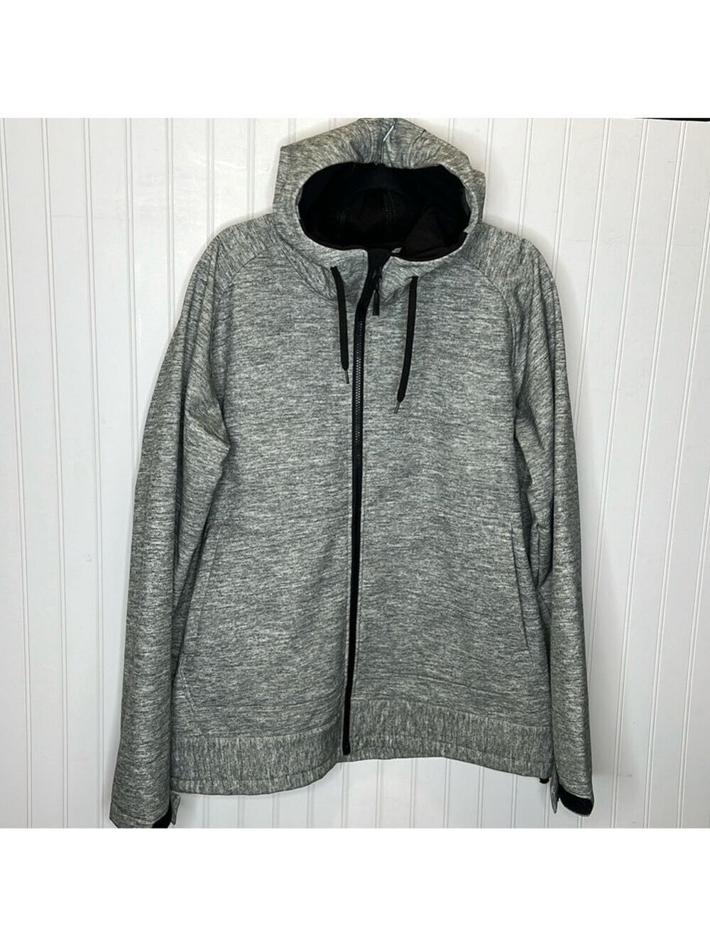 Pulse Waterproof and Wind Proof Soft Shell Jacket Size Large